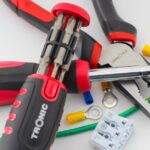 découvrez nos astuces pratiques pour monter facilement vos meubles ikea et gagner du temps avec un assemblage sans stress.