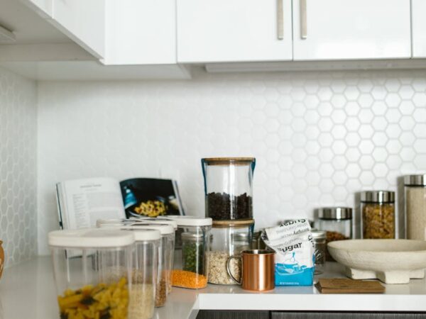 idées et solutions de rangement pour organiser efficacement votre cuisine et optimiser l'espace disponible.